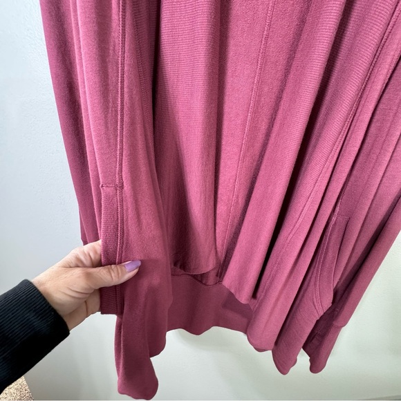 athleta  pranayama open front nirvana wrap in victorian berry size xs - Picture 5 of 10